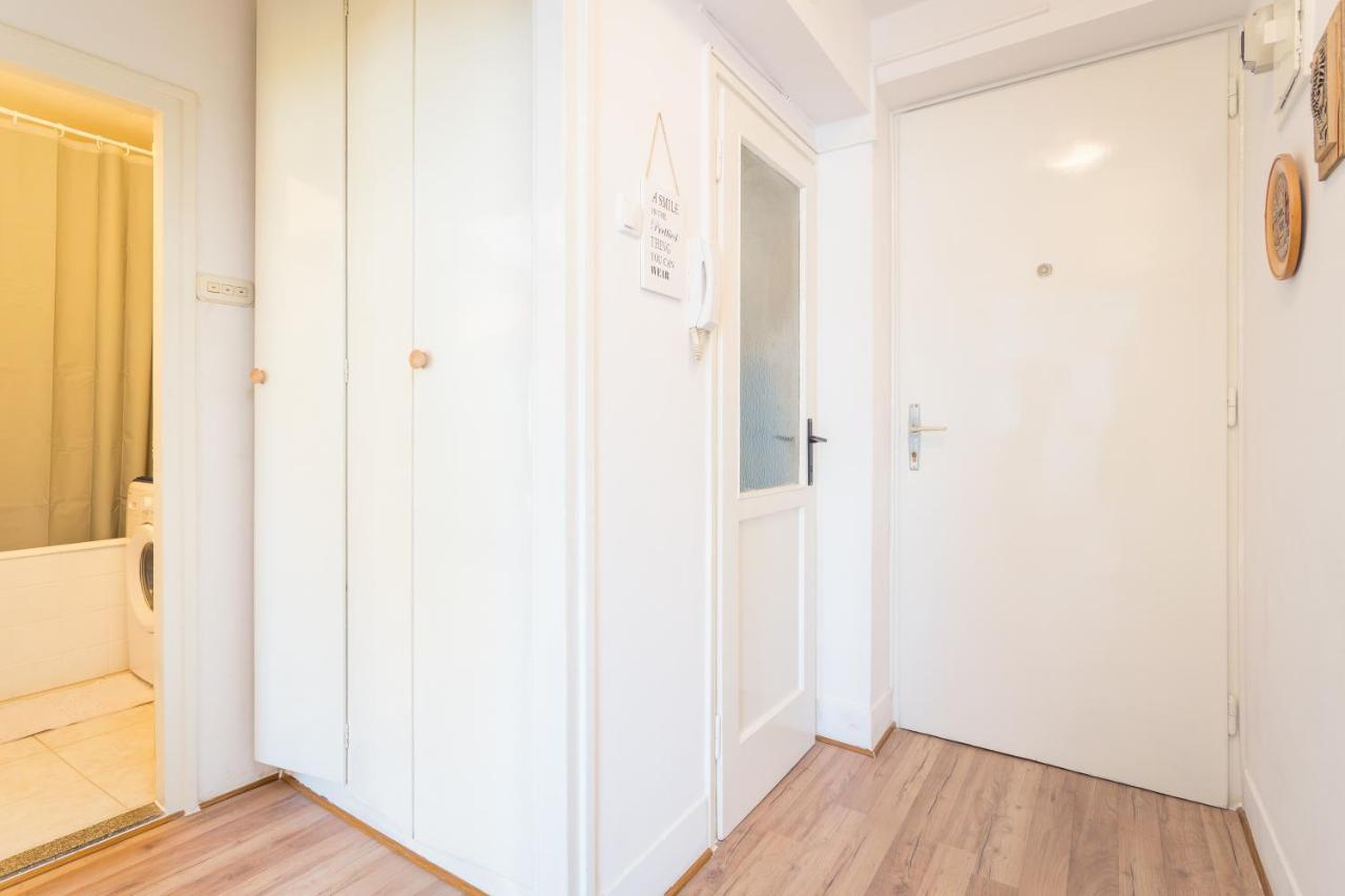 Sunny Apartment Ili Near Amfiteatar พูลา ภายนอก รูปภาพ